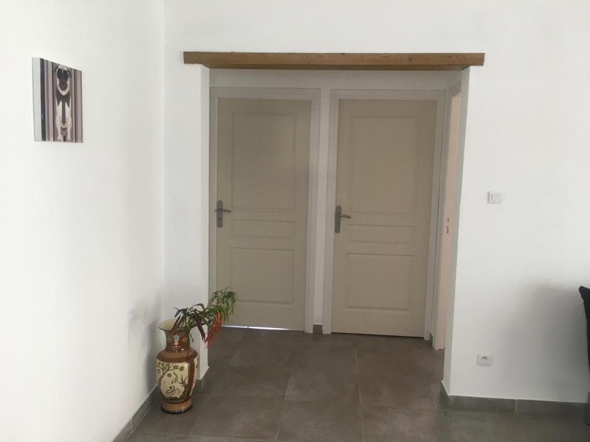 Jolie Maison T3 A St Pierre, 2 Chambres Avec Sdb, Grande Varangue, Jardin Saint Pierre Exterior photo